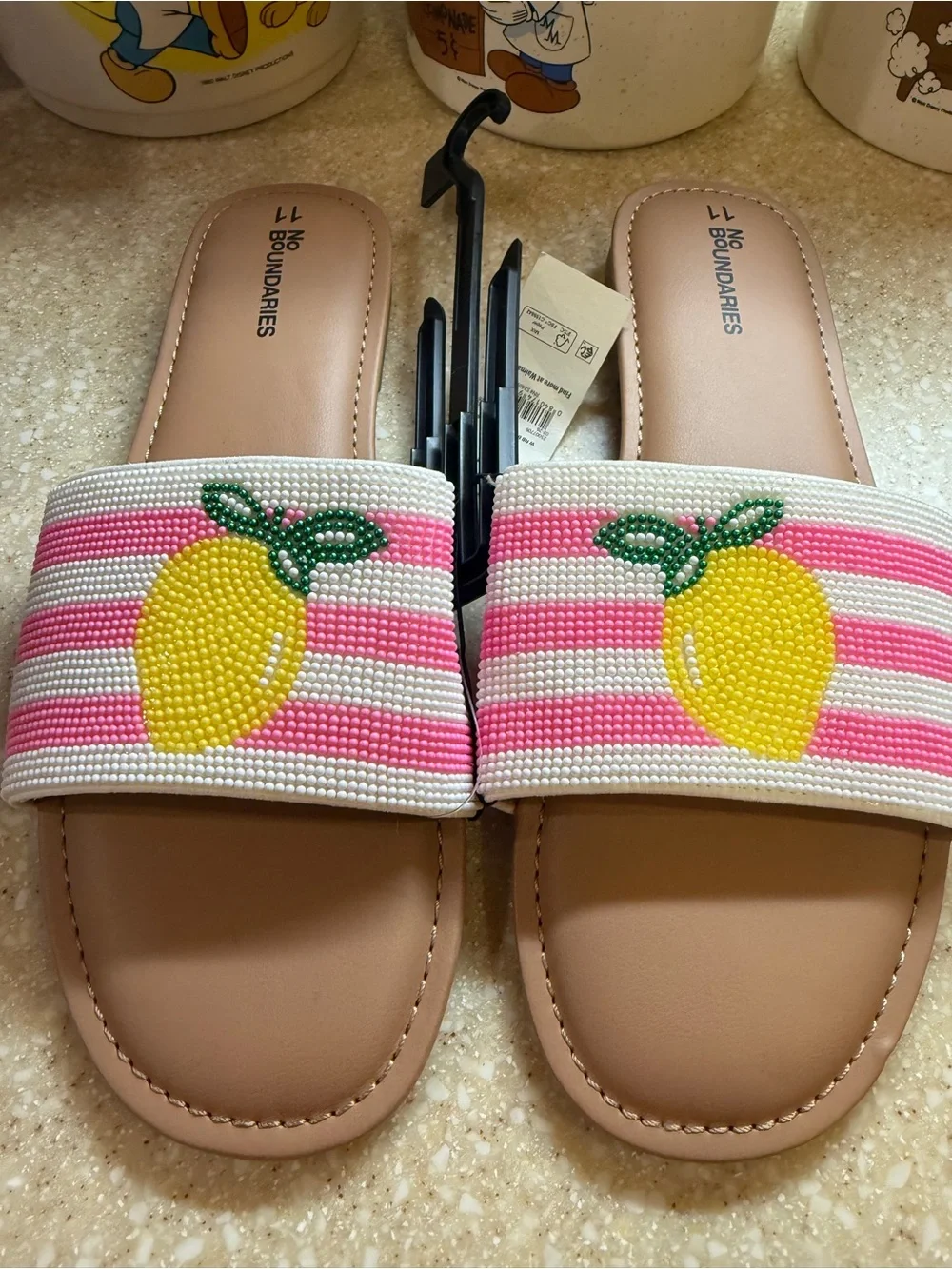 No Boundaries Pink & White Beaded Slide Sandals with Yellow Lemon Women’s Sz 11